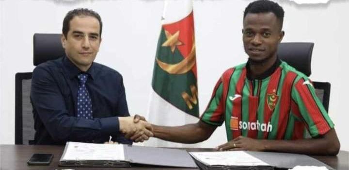 Algerian side Mouloudia Club Oranais signs Victor Mbaoma from Enyimba