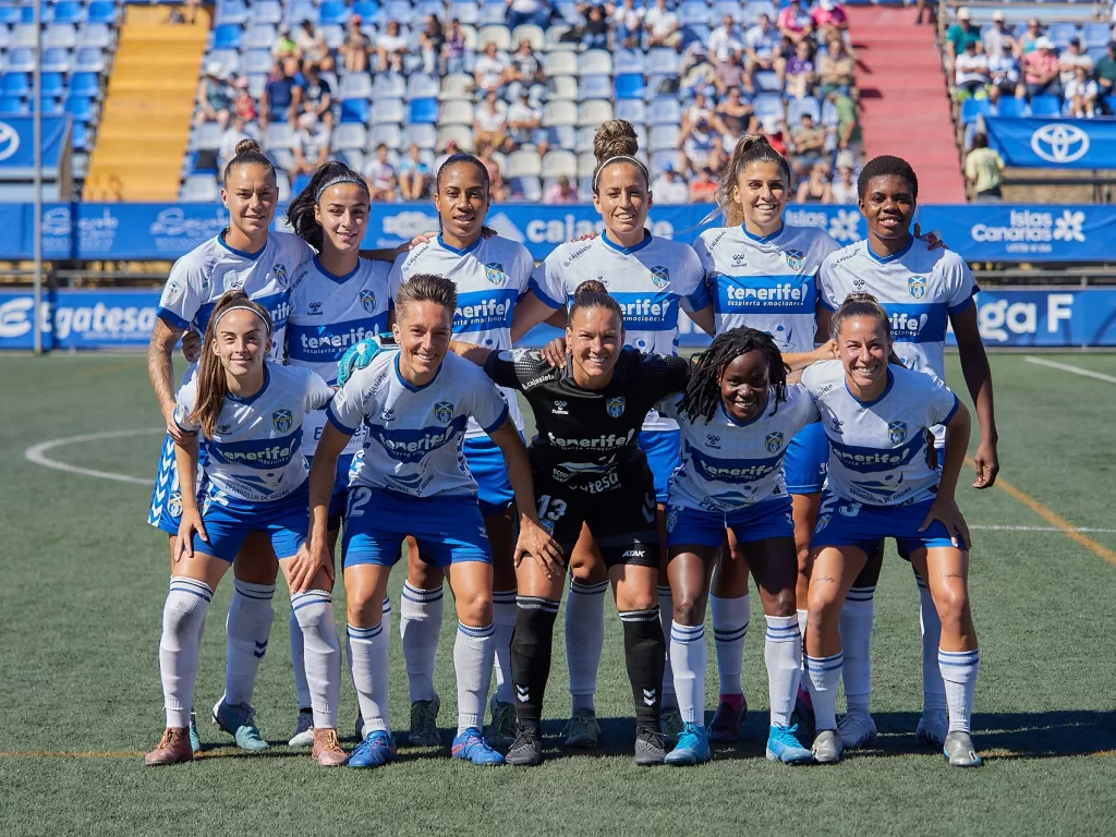 Gift Monday and her teammates