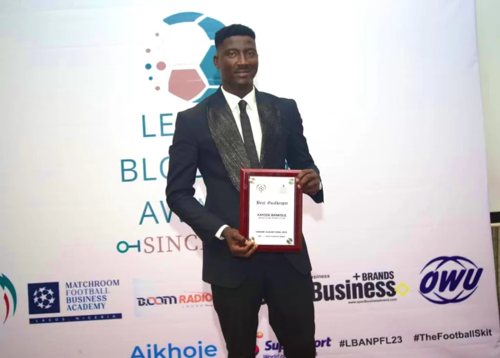 League Bloggers Award