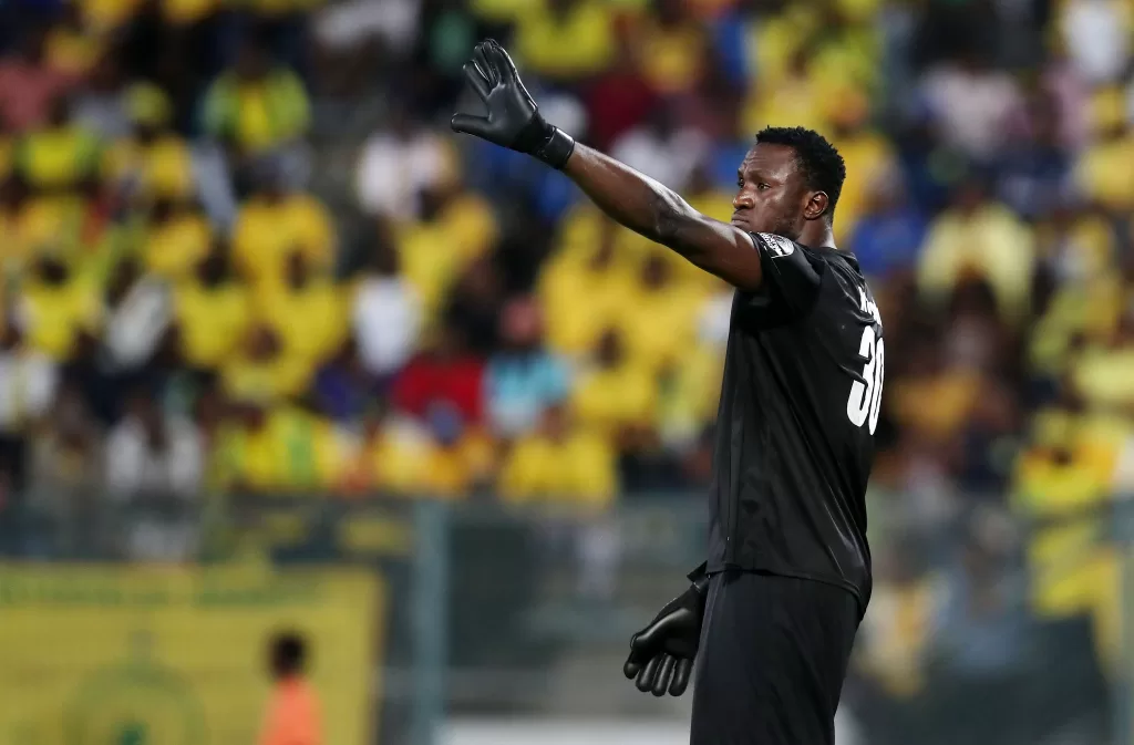 South African Club, Golden Arrows Sign Nigerian Goalkeeper Olufemi Kayode