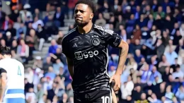 Chuba Akpom Scores Twice, Lead AFC Ajax to Victory Over PEC Zwolle in Eredivisie