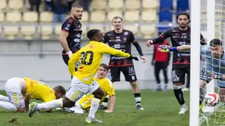 Godwin Aguda Rescues Falkenbergs with Last-Minute Equaliser against Trollhättan