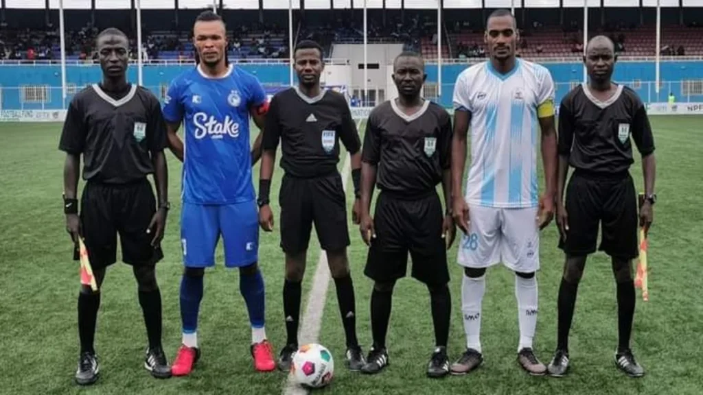 Enyimba Football Club made history on Sunday, ending a six-match winless streak against Rivers United in the Nigeria Premier Football League (NPFL). The Aba-based team secured a thrilling 4-1 victory, marking their first win over Rivers United since December 2019—4 years and 6 months, Footballrover reports. The match saw Ochobi Elias make his senior team debut for Rivers United, but it was Enyimba's day as they capitalised on defensive errors to take the lead.  Chijoke Mbaoma's brace and Elijah Akanni's double sealed the win for the Elephants, despite Rivers United's late surge. https://twitter.com/EnyimbaFC/status/1797365076891996326 This historic win marked a significant turning point in the rivalry between the two teams, with Enyimba finally breaking their jinx against Rivers United.  According to Opta Nigeria, the Aba-based team has now ended a run of six NPFL matches without a win against the Pride of Rivers.  Meanwhile, it is also on record that the Port Harcourt Boys have now conceded three or more goals against Enyimba for the first time in the Nigerian League.  https://twitter.com/OptaNGR/status/1797303885716922718 Rivers United conceded four goals in an NPFL match for the first time since May 2021, when they suffered a 4-1 defeat to Lobi Stars. The victory also highlights Enyimba's resurgence in the NPFL, as they continue to push for a top-flight finish, trailing league leaders Enugu Rangers by just two points.  For Rivers United, the defeat means they remain in ninth place with 47 points from 34 matches, joint on points with Kano Pillars.  The team will look to bounce back against Shooting Stars on June 9 and Bendel Insurance on June 12. While Enyimba will carry on with their momentum when they visit Rangers for the battle of the season, they'll welcome struggling Sporting Lagos next in Aba.  Like this post? We'd be delighted to hear from you. Please leave a comment in the box below!