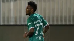 Anayo Iwuala Fires Al Arabi to League Top Against Al Tadhamon