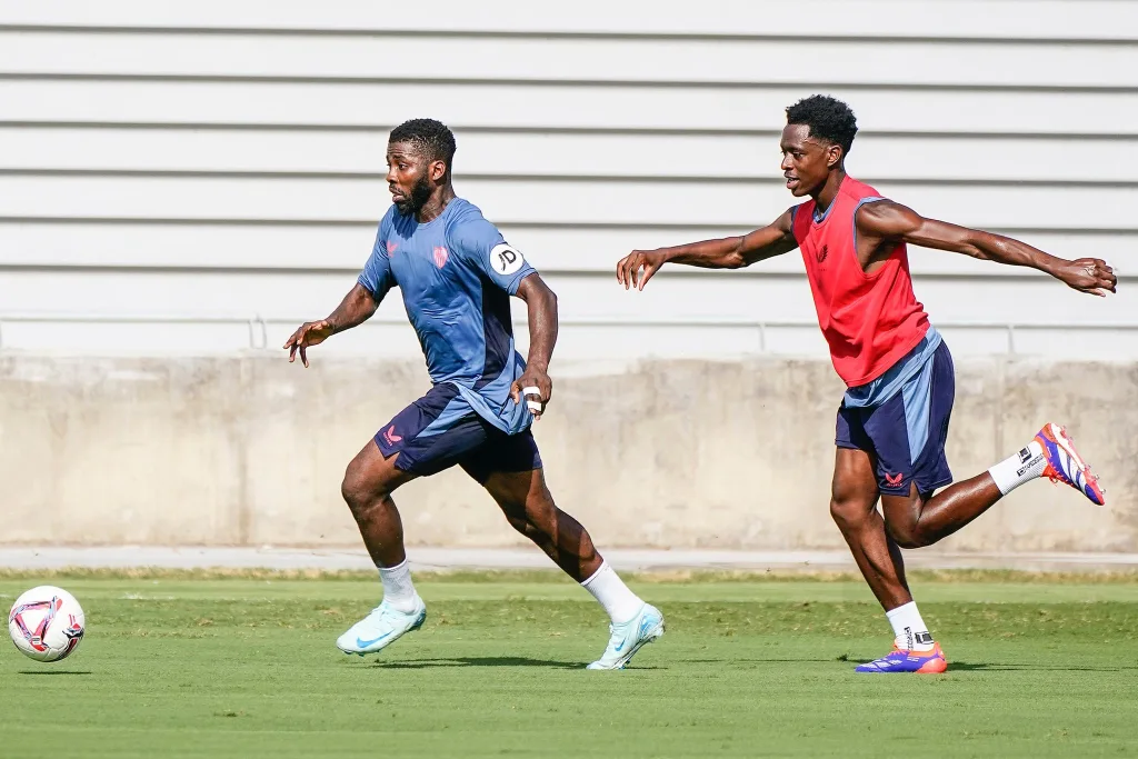 Iheanacho has potential but rhythm issues – Ex-Man City star weighs in