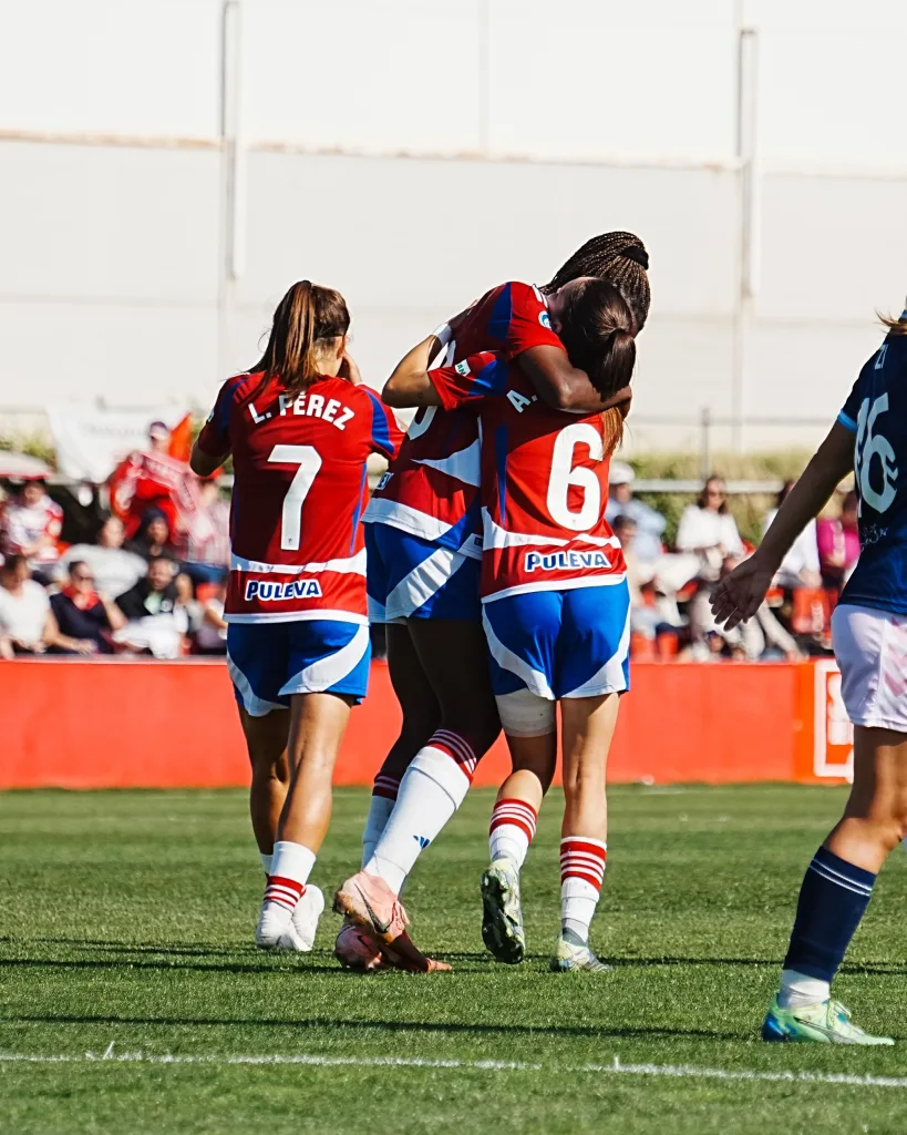 Edna Imade's sixth goal of season saves Granada against Levante Badalona
