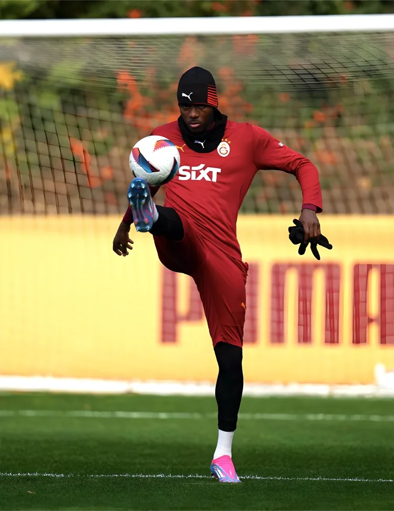 Osimhen: Galatasaray coach reveals high expectations – 'like Icardi' 