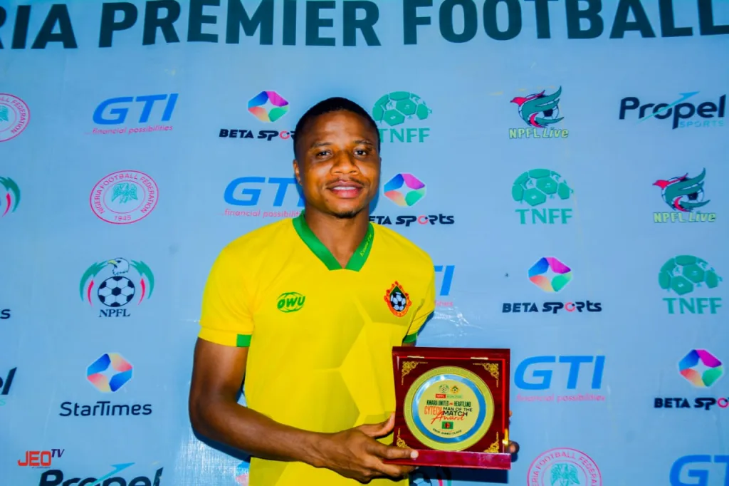 Akeem Akanni dedicates MOTM award to teammates after Kwara United's win