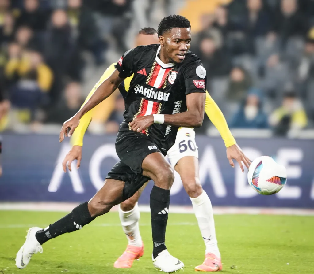 Jose Mourinho hails former Nigerian youth star