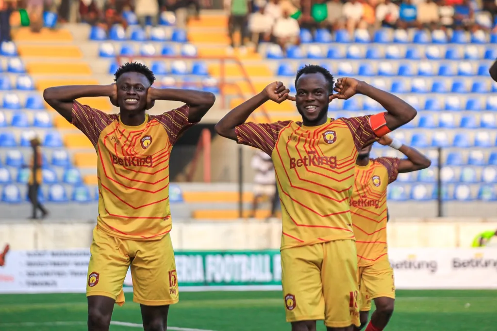 NPFL Round 15: Ikorodu shocks Akwa United, Rivers United lead, Heartland in epic comeback