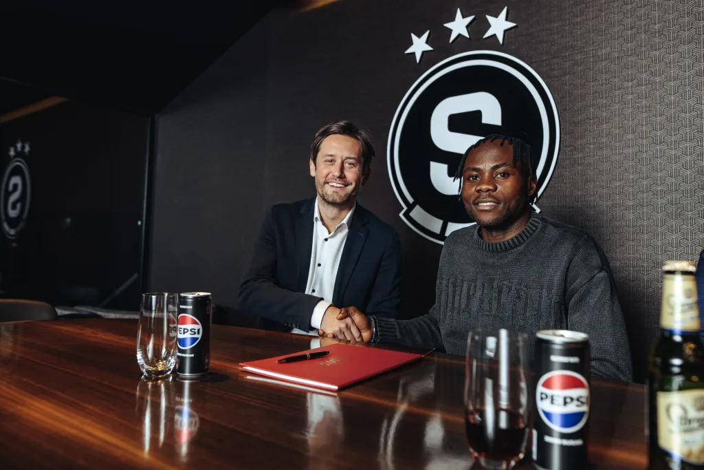 Former Ikorodu City star joins Arsenal legend Tomáš Rosický in Sparta Praha: 'I didn't hesitate'