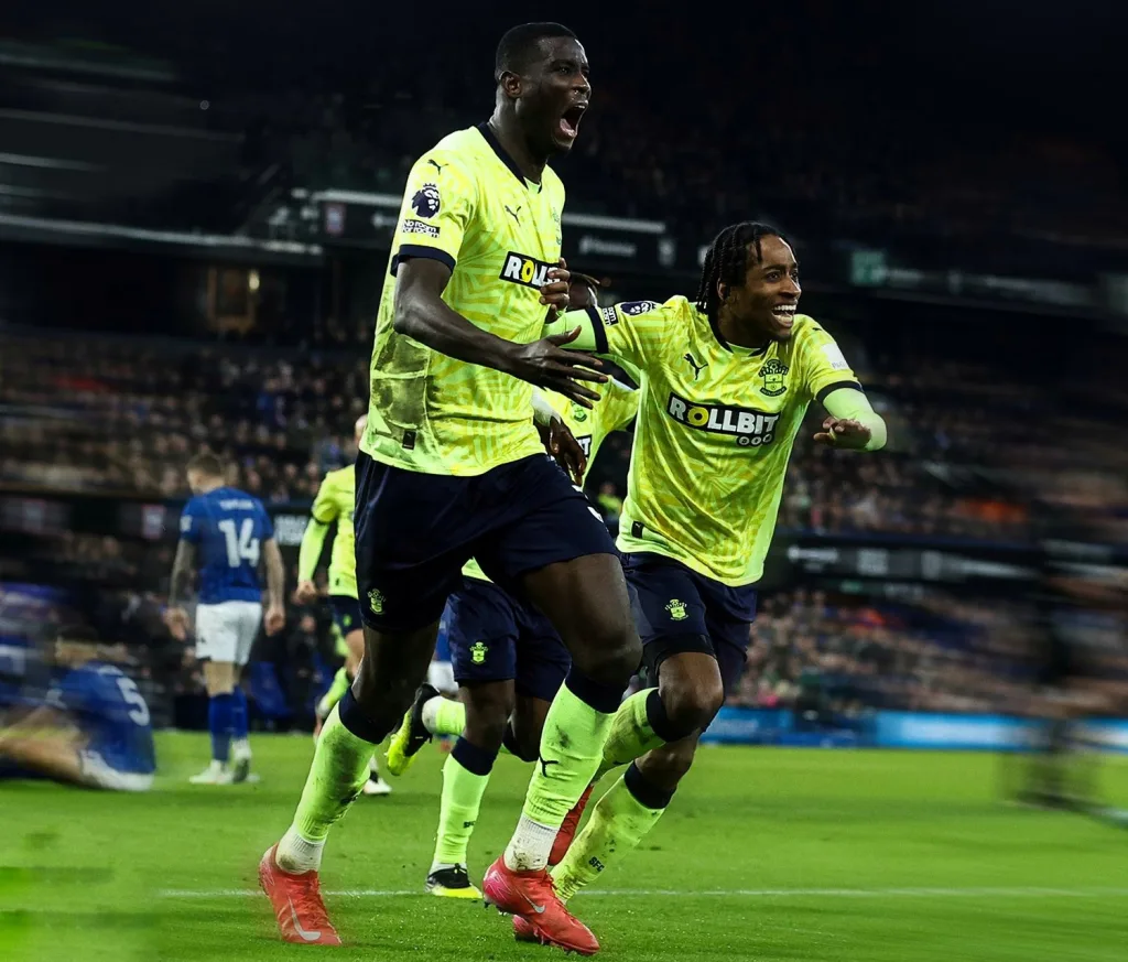 Paul Onuachu: Southampton boss hails 'hard-working' Super Eagles star after 'great moment' vs Ipswich