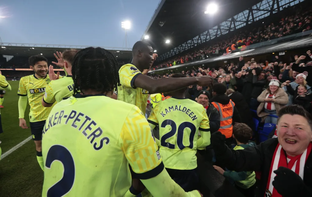 Paul Onuachu celebrating with teammates