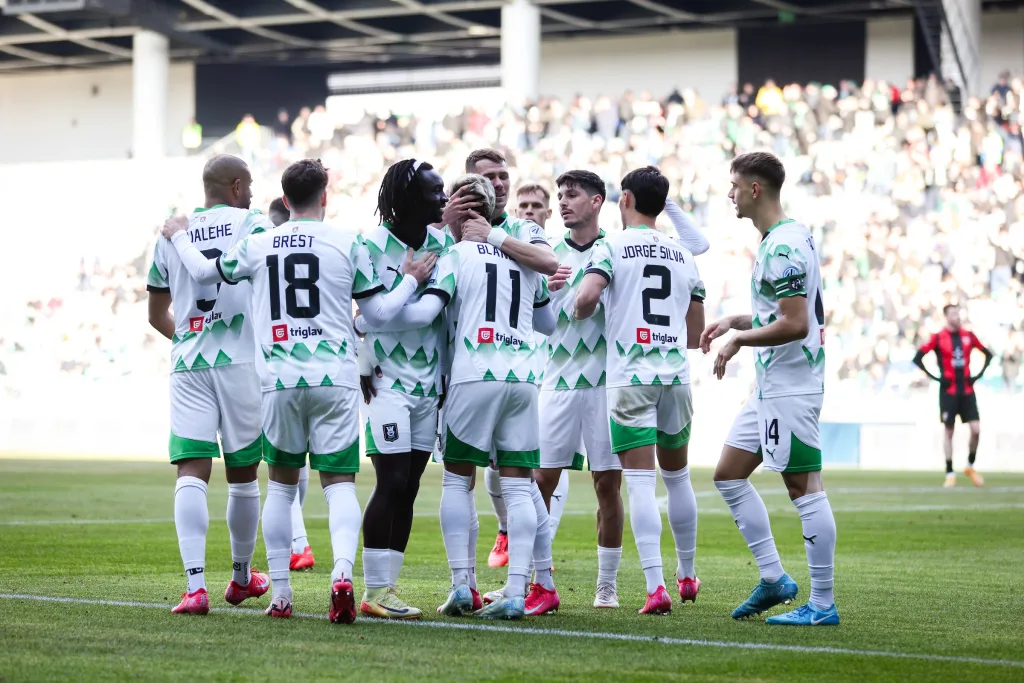 Peter Agba scores in Olimpija's 5-star rout as ex-Rivers United star sees red in chaos-filled clash
