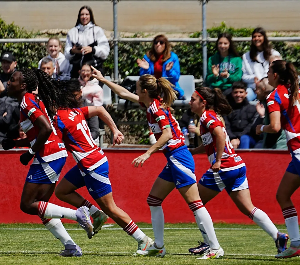 Edna Imade’s masterclass powers Granada to comeback victory over Valencia in Liga F