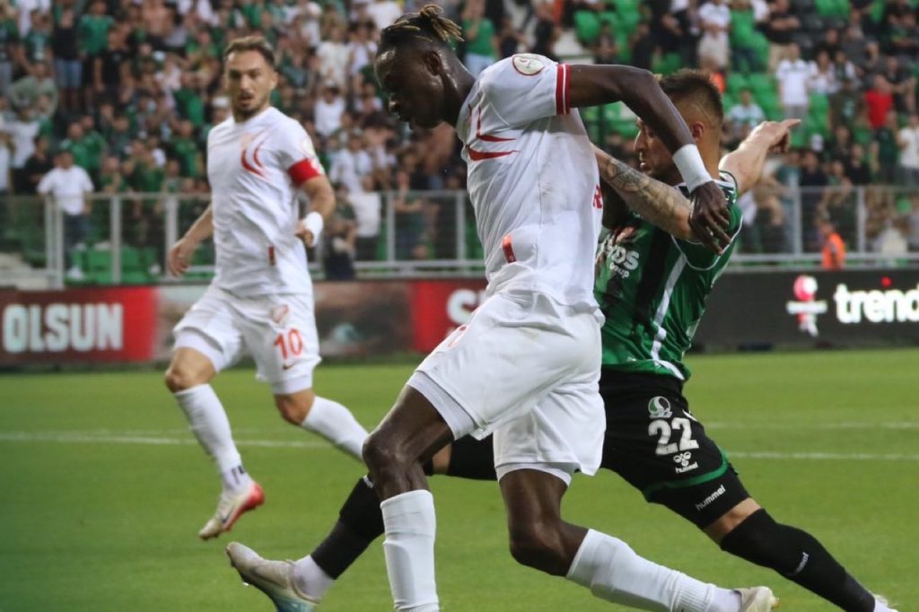 Rasheed Akanbi, Lucky Ezeh on Fire as Nigerians Abroad Turn Saturday into a Goal Festival