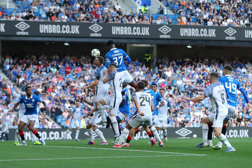 Emmanuel Fernandez scores beautiful header for Rangers at Ibrox Stadium