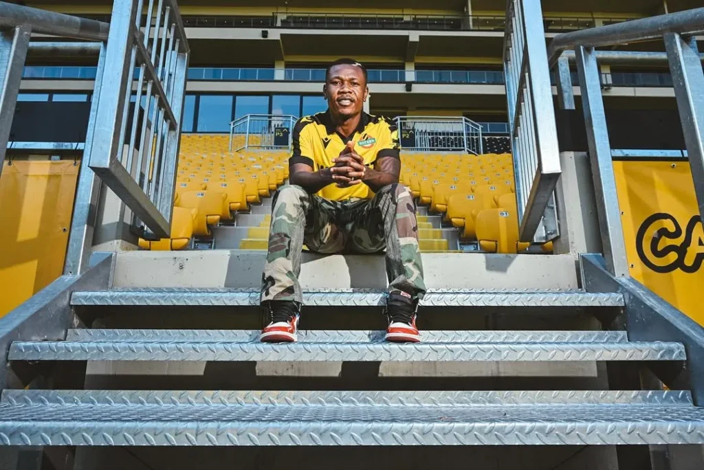 Botev Plovdiv unveil Samuel Kalu in Bulgaria