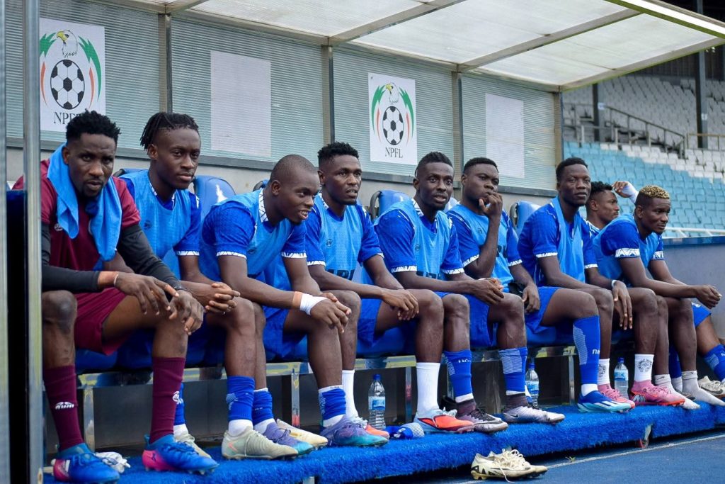 Finidi George Challenges Rivers United: Eat Well, Take Vitamins and Win the League
