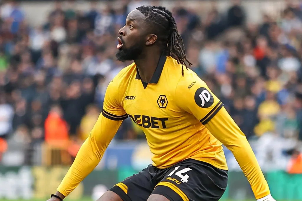Tolu Arokodare scoring his first Wolves goal in Carabao Cup