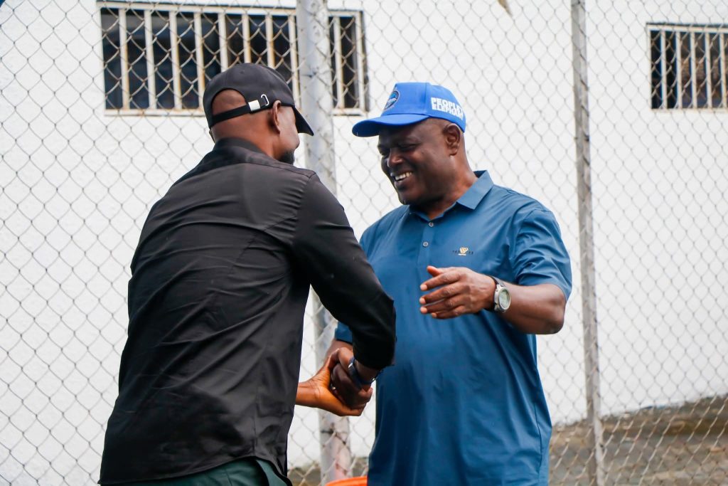 Stanley Eguma and Finidi George before Enyimba’s goalless NPFL draw with Rivers United