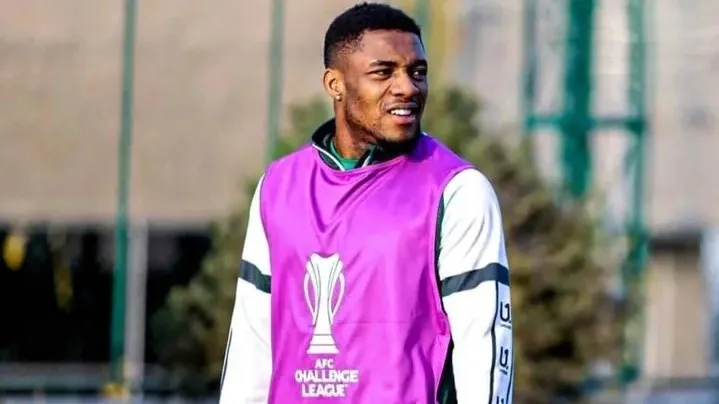 Super Eagles forward Anayo Iwuala scores stunning goal for Al Arabi