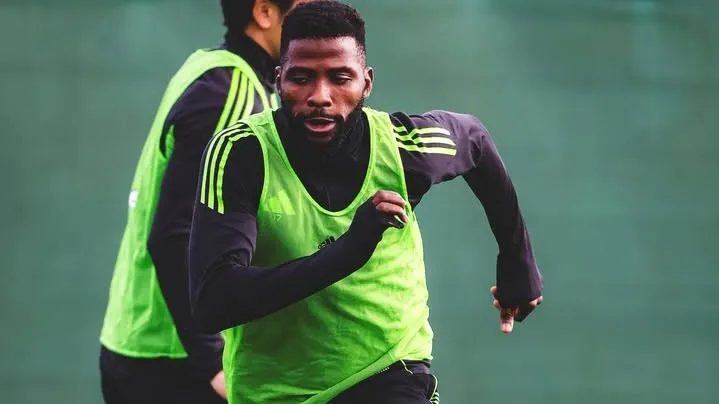 Super Eagles striker Iheanacho in Celtic training