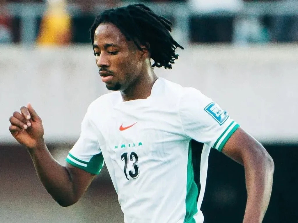 Benjamin Fredrick playing for Super Eagles