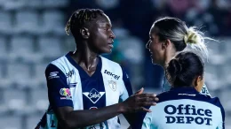 Charlyn Corral and Chinwendu Ihezuo dominate Liga MX Femenil match