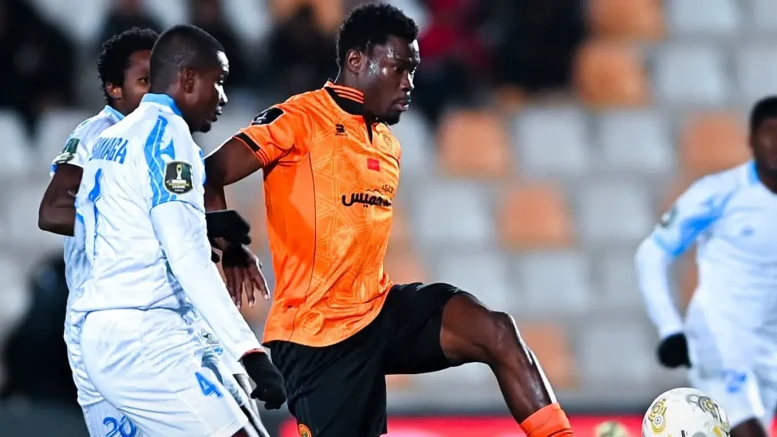 Rivers United players under pressure vs Pyramids FC