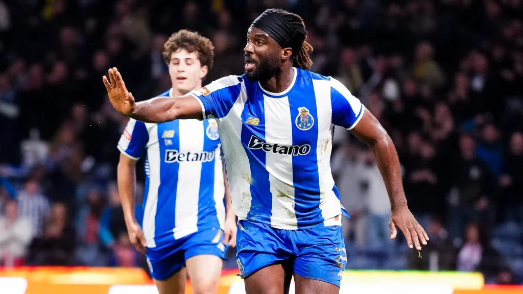 Terem Moffi sliding tap-in during FC Porto vs Arouca clash