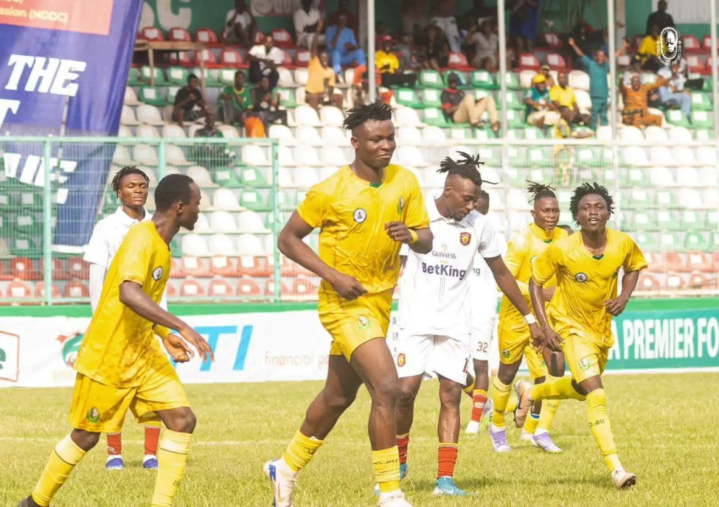Alex Oweilayefa scores hat-trick against Ikorodu City in NPFL clash
