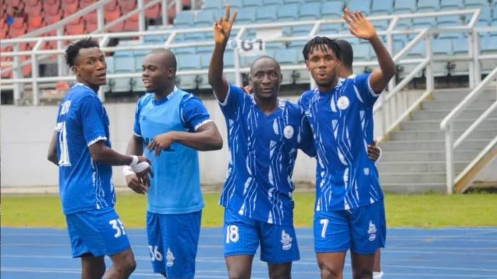 Rivers United celebrates