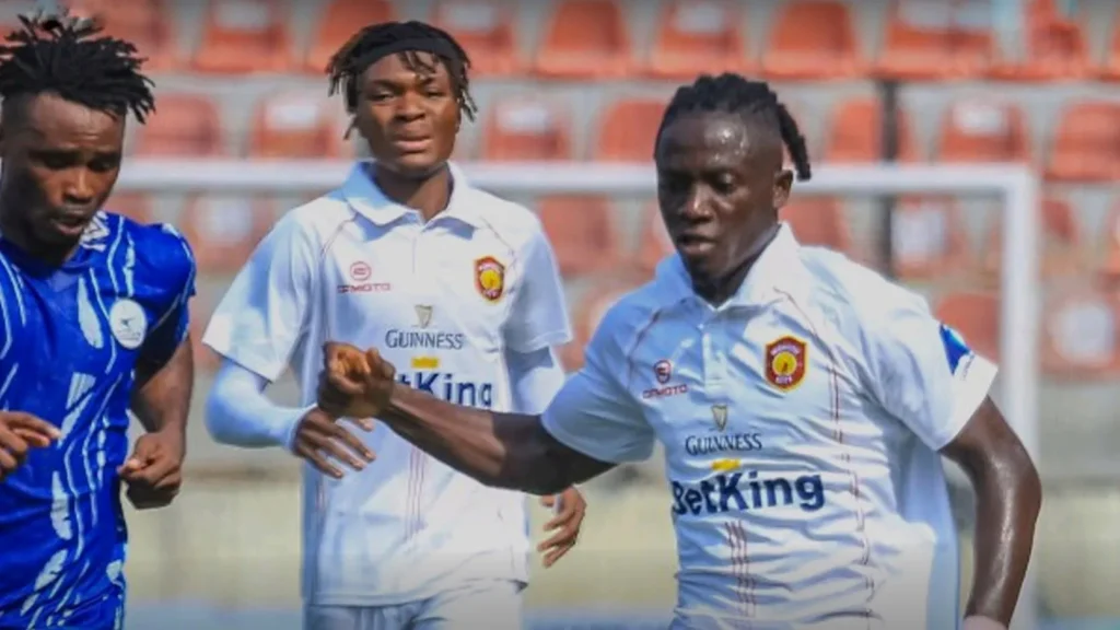 Ikorodu City maestro Folarin Temitope celebrating NPFL winning goal