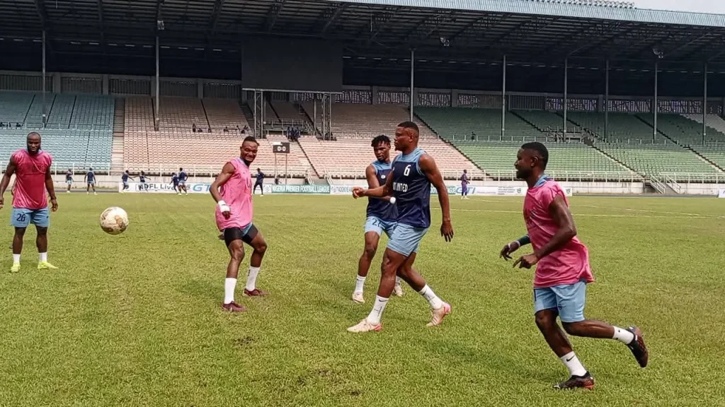 Rivers United celebrate as NPFL table leaders after win