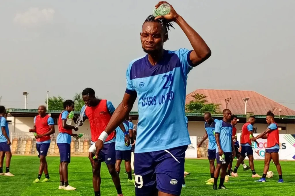 Rivers United players react during NPFL clash vs Bayelsa United