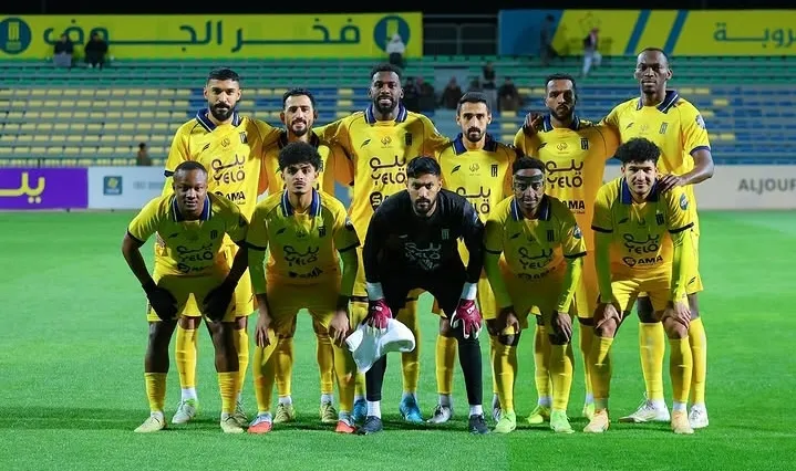 Simy Nwankwo celebrating after assist for Al-Orobah goal