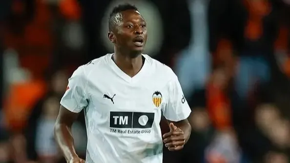Umar Sadiq assists in Valencia win