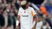 Victor Osimhen injury during Galatasaray vs Liverpool Champions League match