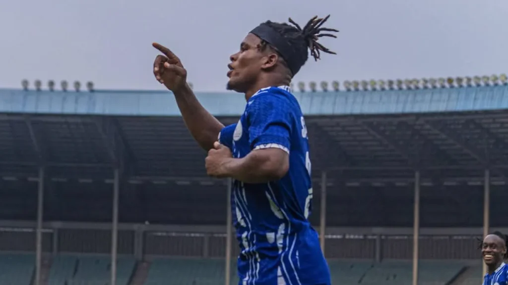 Wisdom Samuel during NPFL match in Port Harcourt