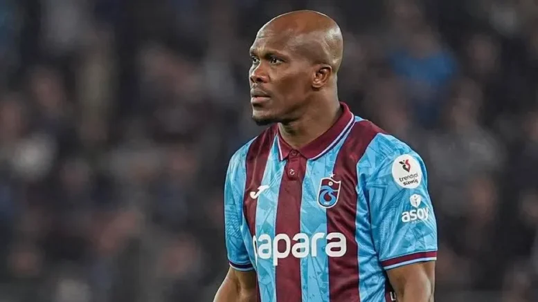 Anthony Nwakaeme assisting goal for Super Eagles teammates