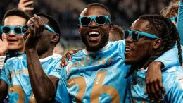 Frank Onyeka celebrates EFL Championship with Coventry City