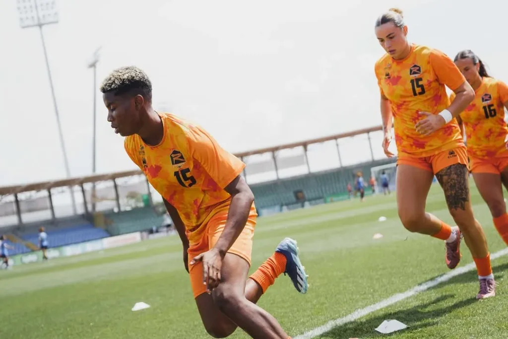 Motunrayo Ezekiel scoring for Racing Power in Portuguese league match