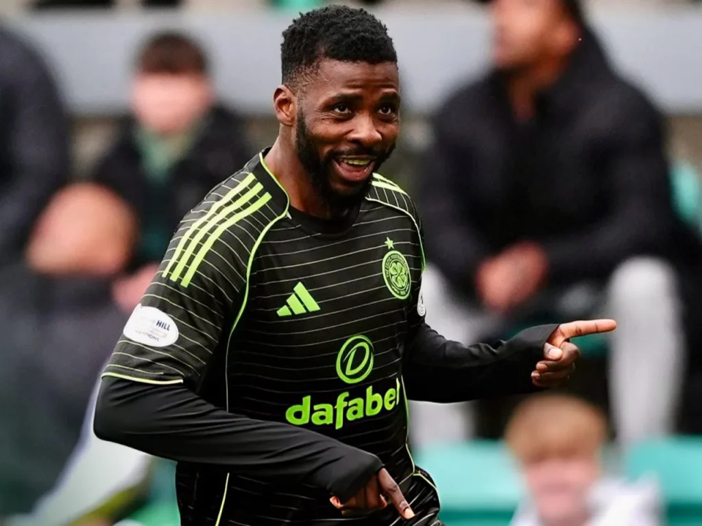 Kelechi Iheanacho celebrates Celtic winner vs Hibernian